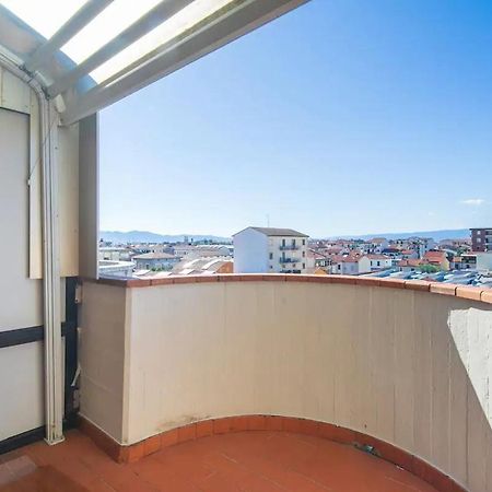 Suite Con 2 Balconi - 6 Guest Prato  Luaran gambar